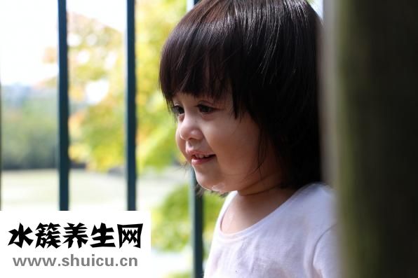 小儿积食舌苔图片