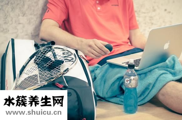 一晚上不睡觉会怎样