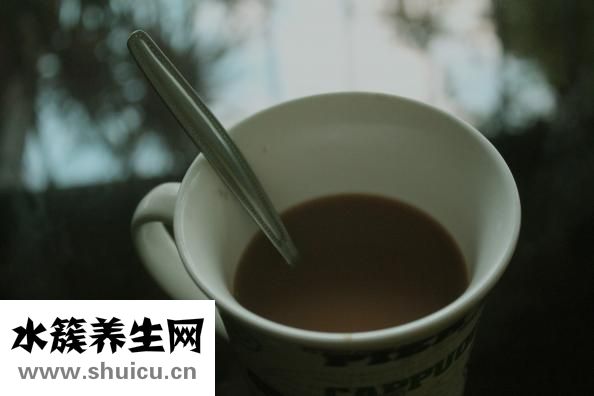 婴儿咖啡斑图片