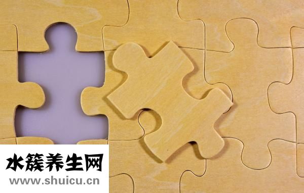 崴蕤怎么念