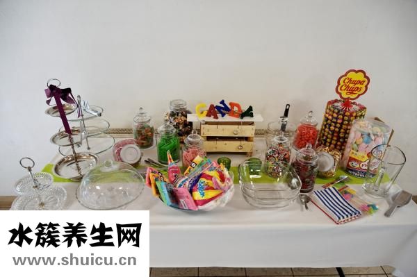 严重龋齿图片