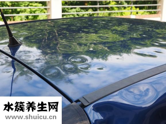 太阳穴凹陷