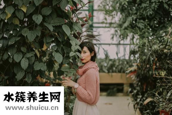 圆脸适合的短发