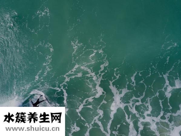 晚上跳绳能长高吗