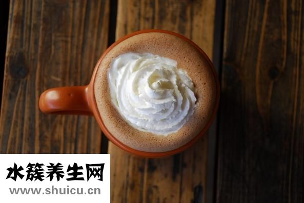 晚上喝牛奶的好处