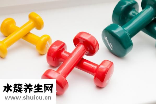 哑铃健身操