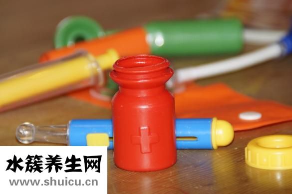 新生儿吃奶时间短