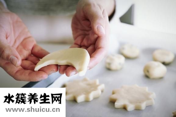 鱼子酱的吃法