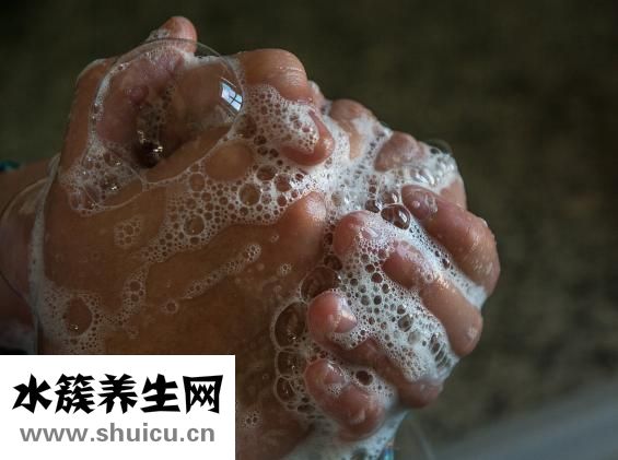 洗洁精有毒吗