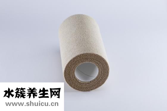 纱布腹带的绑法