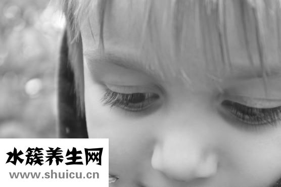 眼睛磨得慌怎么办