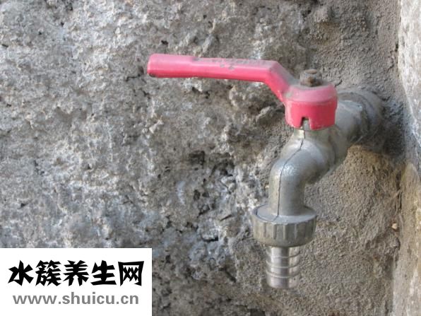 铁锅生锈还能用吗