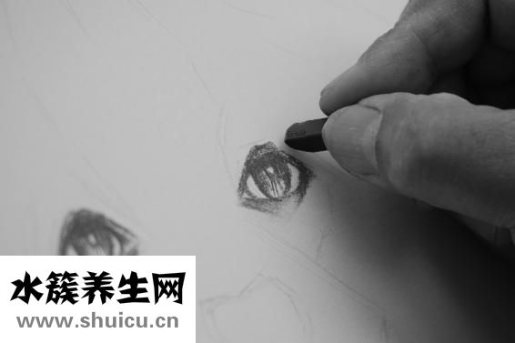 眼睛过敏痒小妙招