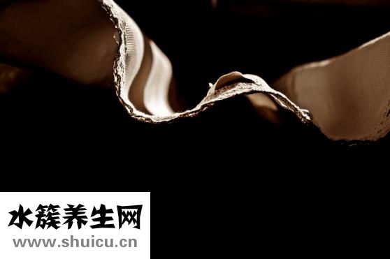 手癣是怎么引起的