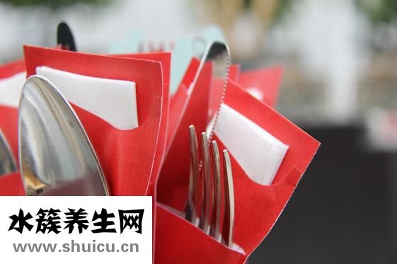 腰椎牵引床
