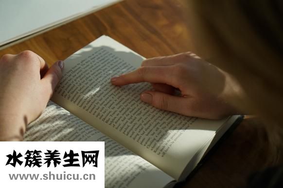 眼睛热敷正确方法