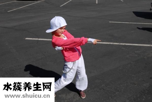 银耳莲子红枣汤