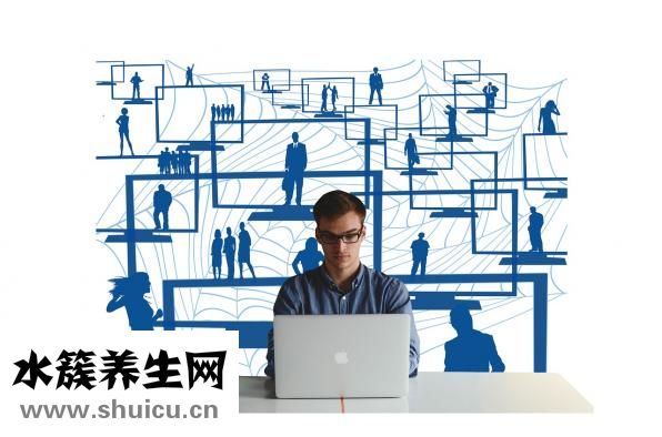 榨果汁要加水吗