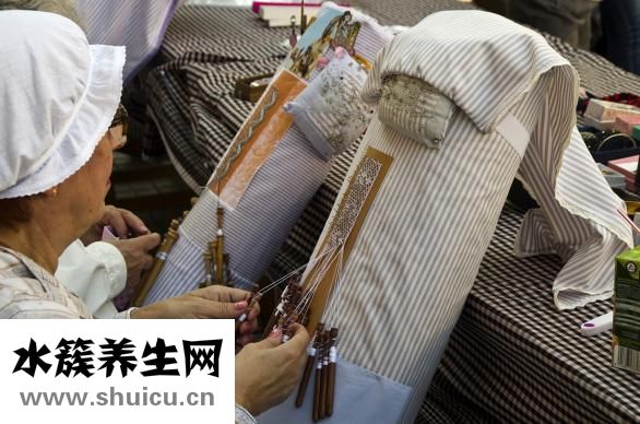 跳芭蕾舞的脚