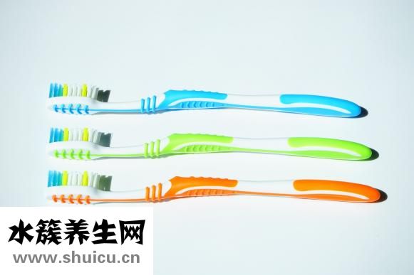 牙齿痒是什么原因