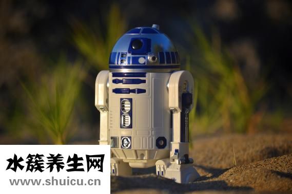 女生唇毛可以刮吗