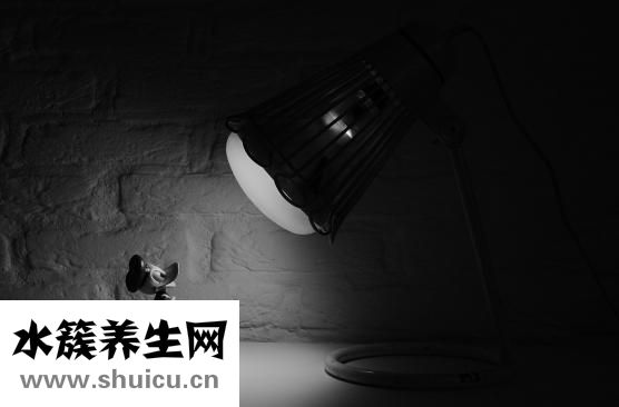 膝关节囊肿治疗方法有哪些？保守治疗是首选
