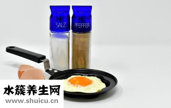 西芹炒鸡蛋