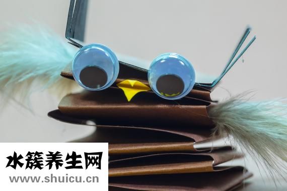 眼部鱼尾纹