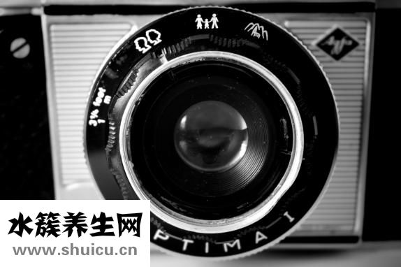 隐形眼镜的正反面
