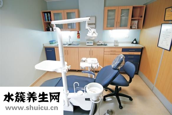 牙缝黑了怎么办