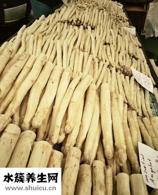 香菇炖豆腐