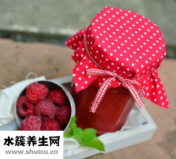 牙齿掉了一颗