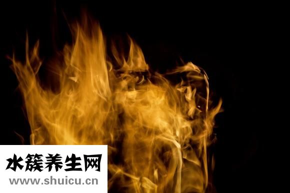 腿部训练动作