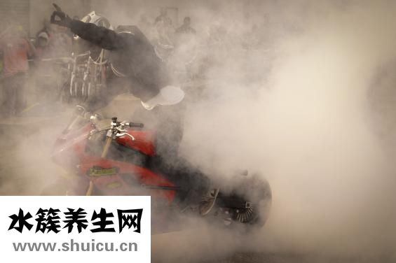 粉尘过敏的症状