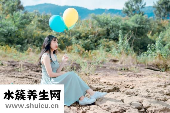 月经褐色血图片