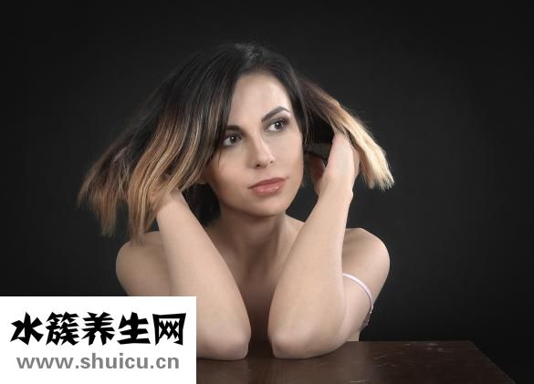 生理期可以洗头吗