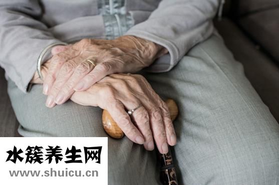 老人临终前的表现