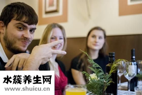 晚上喝红糖水好吗