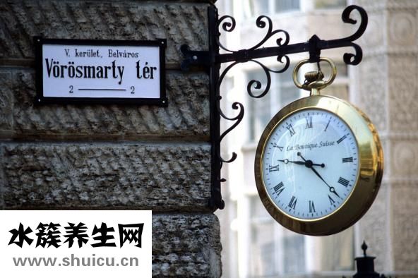 羊水穿刺时间