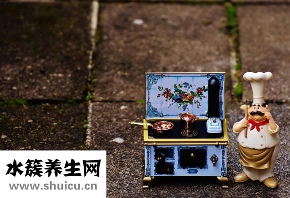 卤肉做法多样可选择蒸煮或慢火焖煮