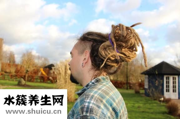 吃什么可以长头发