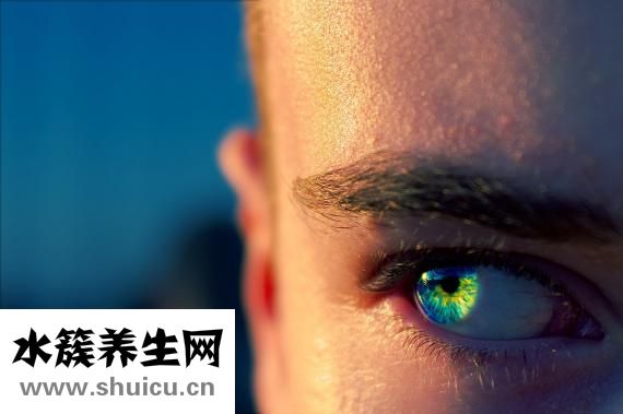 内双怎么画眼线