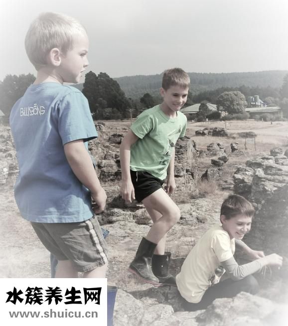 小孩流鼻血怎么办