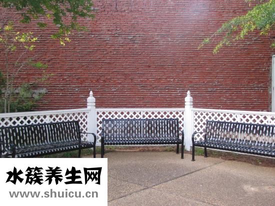 消化道出血可能是因为细菌感染所造成