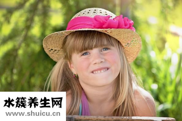 小孩晚上发烧怎么办