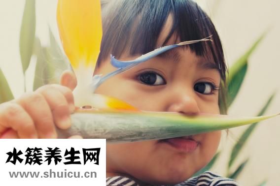 宝宝长湿疹怎么办