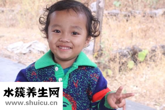 小孩反复发烧怎么办