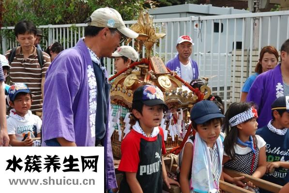 扭伤用什么药