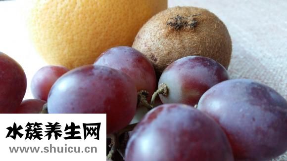喉咙痛吃什么水果