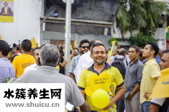 大便带血是怎么回事